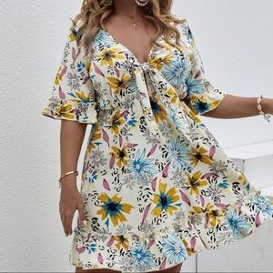 PLUS SIZE Floral Print Front Tie Ruffle Mini Dress